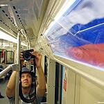 В Московском метро на линию вышел поезд, посвящённый Государственному флагу России