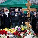 Прощание и похороны Немцова